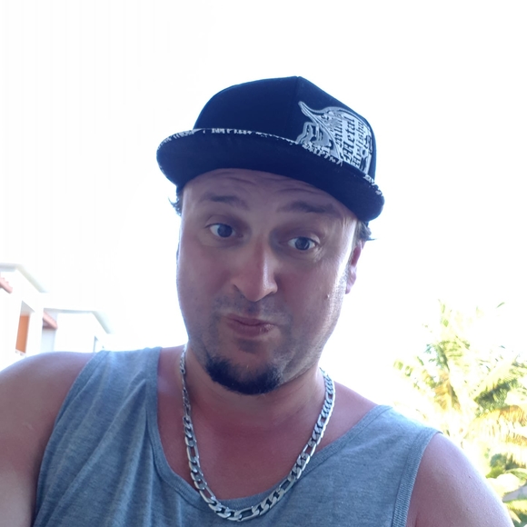 Meet your Posher, Patrick - Picture 1 of 1